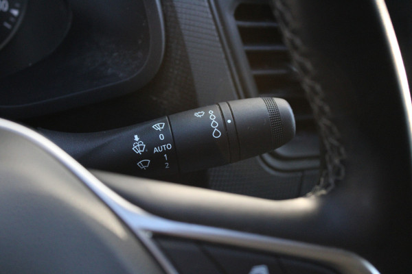 Renault Trafic 2.0 dCi 130 T30 L2H1 Work Edition 131pk - 2x Schuif - Trekhaak - LED - Cruise - Bluetooth - Airco - Rijklaar