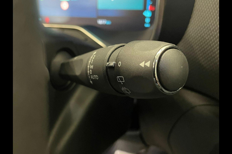 Citroën C5 Aircross 1.6 Plug-in Hybrid 225 Shine Navigatie Apple Carplay/Android Auto Camera Parkeersensoren Adaptive Cruise Control Elektrische achterklep Stoelverwarming Virtual Cockpit Climate Control Lichtmetalen velgen