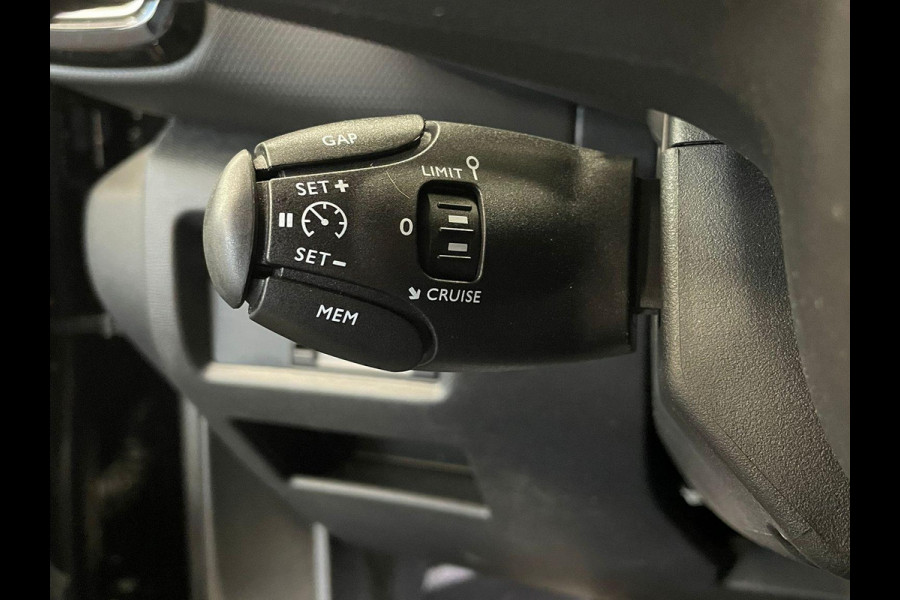 Citroën C5 Aircross 1.6 Plug-in Hybrid 225 Shine Navigatie Apple Carplay/Android Auto Camera Parkeersensoren Adaptive Cruise Control Dodehoek assistent Stoelverwarming Climate Control