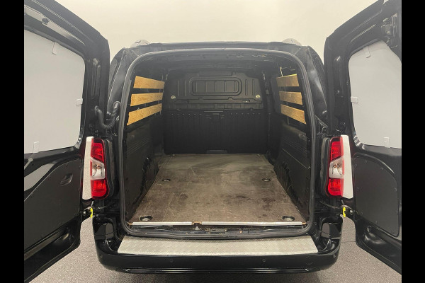 Opel Combo 1.5D L2H1 Navigatie Apple Carplay/Android Auto Camera Parkeersensoren achter Cruise Control Airco Lichtmetalen velgen
