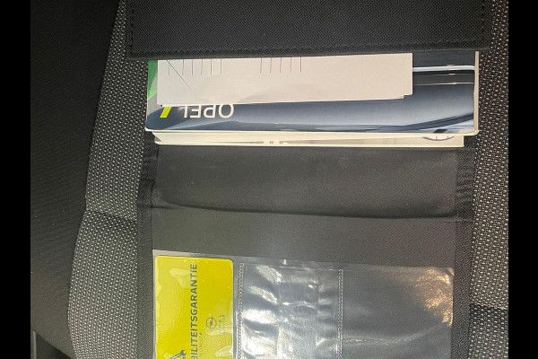 Opel Combo 1.5D L2H1 Navigatie Apple Carplay/Android Auto Camera Parkeersensoren achter Cruise Control Airco Lichtmetalen velgen