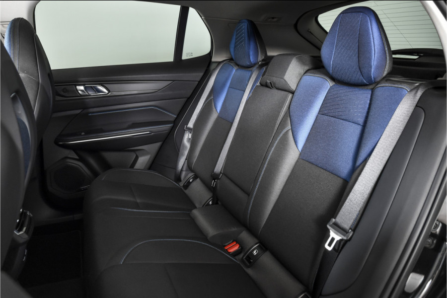 Lynk & Co 01 1.5 PHEV 261PK MY22 | 360 Camera | 7.4 kWh boordlader | S/K-panodak | Adapt. Cruise | Memory | Elek. klep | LM 20" | 5942