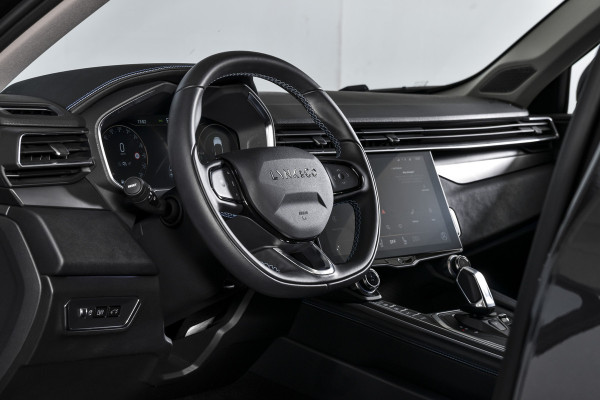 Lynk & Co 01 1.5 PHEV 261PK MY22 | 360 Camera | 7.4 kWh boordlader | S/K-panodak | Adapt. Cruise | Memory | Elek. klep | LM 20" | 5942