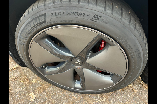 Tesla Model 3 Long Range AWD 75 kWh 87% SOH Rijklaarprijs!