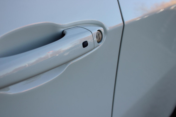 Jeep Compass 1.5T 142PK e-Hybrid North Star | PANORAMISCH SCHUIF / KANTEL DAK | ALPINE AUDIO SYSTEM | NAVIGATIE 10,25 "TOUCHSCREEN | APPLE CARPLAY/ANDROID AUTO | 360° ACHTERUITRIJ | DAB+ RADIO | CLIMATE CONTROL | GLOSS BLACK LICHTMETALEN VELGEN | ADAPTIVE / CRUISE CONTROL | DIGITAAL INSTRUMENTENPANEEL | ELEKTRISCH BEDIENBARE ACHTERKLEP | FULL LED KOPLAMPEN | LED MISTLAMPEN / BOCHTVERLICHTING | KEYLESS ENTRY & START | DRAADLOOS LADEN TELEFOON |