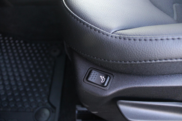 Jeep Compass 1.5T 142PK e-Hybrid North Star | PANORAMISCH SCHUIF / KANTEL DAK | ALPINE AUDIO SYSTEM | NAVIGATIE 10,25 "TOUCHSCREEN | APPLE CARPLAY/ANDROID AUTO | 360° ACHTERUITRIJ | DAB+ RADIO | CLIMATE CONTROL | GLOSS BLACK LICHTMETALEN VELGEN | ADAPTIVE / CRUISE CONTROL | DIGITAAL INSTRUMENTENPANEEL | ELEKTRISCH BEDIENBARE ACHTERKLEP | FULL LED KOPLAMPEN | LED MISTLAMPEN / BOCHTVERLICHTING | KEYLESS ENTRY & START | DRAADLOOS LADEN TELEFOON |