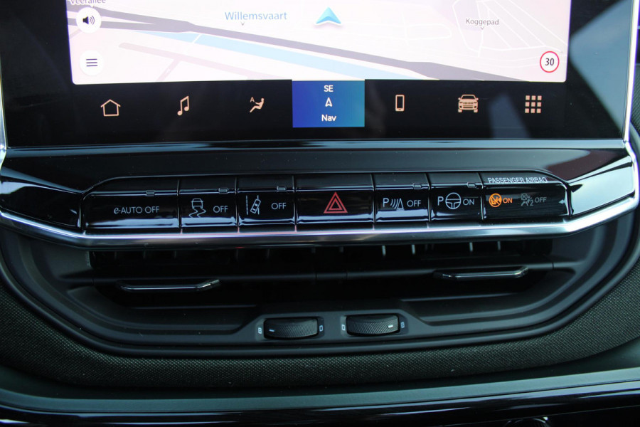 Jeep Compass 1.5T 142PK e-Hybrid North Star | PANORAMISCH SCHUIF / KANTEL DAK | ALPINE AUDIO SYSTEM | NAVIGATIE 10,25 "TOUCHSCREEN | APPLE CARPLAY/ANDROID AUTO | 360° ACHTERUITRIJ | DAB+ RADIO | CLIMATE CONTROL | GLOSS BLACK LICHTMETALEN VELGEN | ADAPTIVE / CRUISE CONTROL | DIGITAAL INSTRUMENTENPANEEL | ELEKTRISCH BEDIENBARE ACHTERKLEP | FULL LED KOPLAMPEN | LED MISTLAMPEN / BOCHTVERLICHTING | KEYLESS ENTRY & START | DRAADLOOS LADEN TELEFOON |