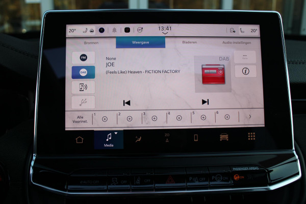 Jeep Compass 1.5T 142PK e-Hybrid North Star | PANORAMISCH SCHUIF / KANTEL DAK | ALPINE AUDIO SYSTEM | NAVIGATIE 10,25 "TOUCHSCREEN | APPLE CARPLAY/ANDROID AUTO | 360° ACHTERUITRIJ | DAB+ RADIO | CLIMATE CONTROL | GLOSS BLACK LICHTMETALEN VELGEN | ADAPTIVE / CRUISE CONTROL | DIGITAAL INSTRUMENTENPANEEL | ELEKTRISCH BEDIENBARE ACHTERKLEP | FULL LED KOPLAMPEN | LED MISTLAMPEN / BOCHTVERLICHTING | KEYLESS ENTRY & START | DRAADLOOS LADEN TELEFOON |