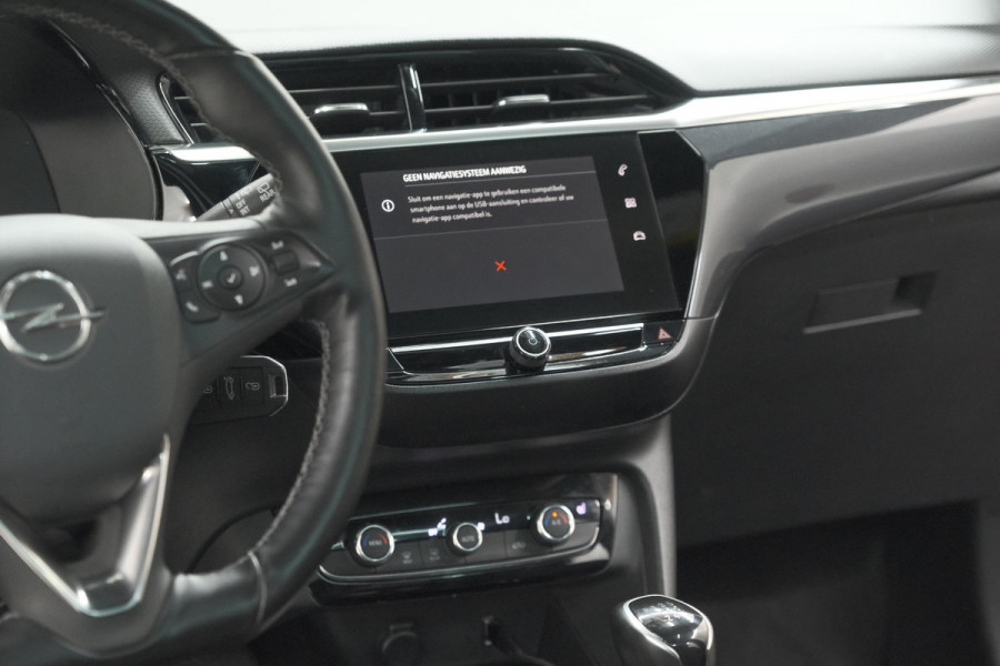 Opel Corsa 1.2 Turbo 100 Ultimate | Panoramadak | Camera | Dodehoekdetectie | Apple Carplay