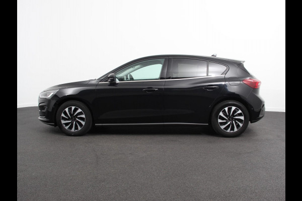 Ford Focus 1.0 EcoBoost 125pk Titanium Style | Navigatie | Parkeer pakket | Winter pakket | Stoel en stuur verwarming | Climate Control | Led | Extra getint glas