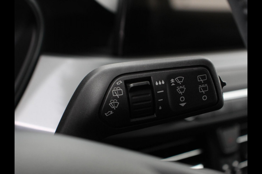 Ford Focus 1.0 EcoBoost 125pk Titanium Style | Navigatie | Parkeer pakket | Winter pakket | Stoel en stuur verwarming | Climate Control | Led | Extra getint glas