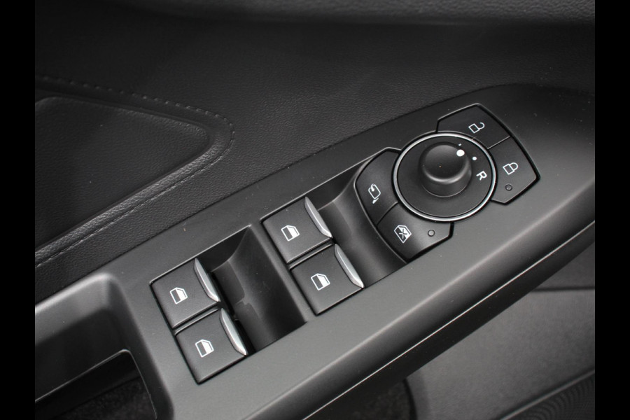 Ford Focus 1.0 EcoBoost 125pk Titanium Style | Navigatie | Parkeer pakket | Winter pakket | Stoel en stuur verwarming | Climate Control | Led | Extra getint glas