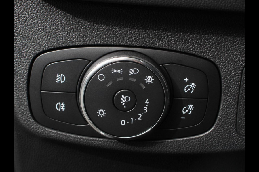 Ford Focus 1.0 EcoBoost 125pk Titanium Style | Navigatie | Parkeer pakket | Winter pakket | Stoel en stuur verwarming | Climate Control | Led | Extra getint glas