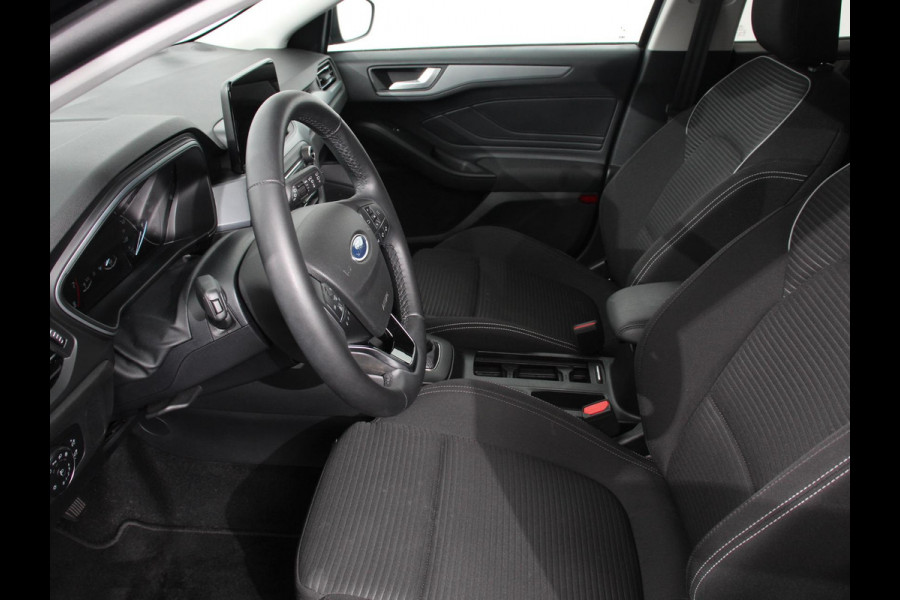 Ford Focus 1.0 EcoBoost 125pk Titanium Style | Navigatie | Parkeer pakket | Winter pakket | Stoel en stuur verwarming | Climate Control | Led | Extra getint glas