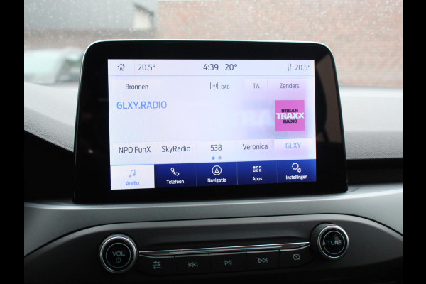 Ford Focus 1.0 EcoBoost 125pk Titanium Style | Navigatie | Parkeer pakket | Winter pakket | Stoel en stuur verwarming | Climate Control | Led | Extra getint glas