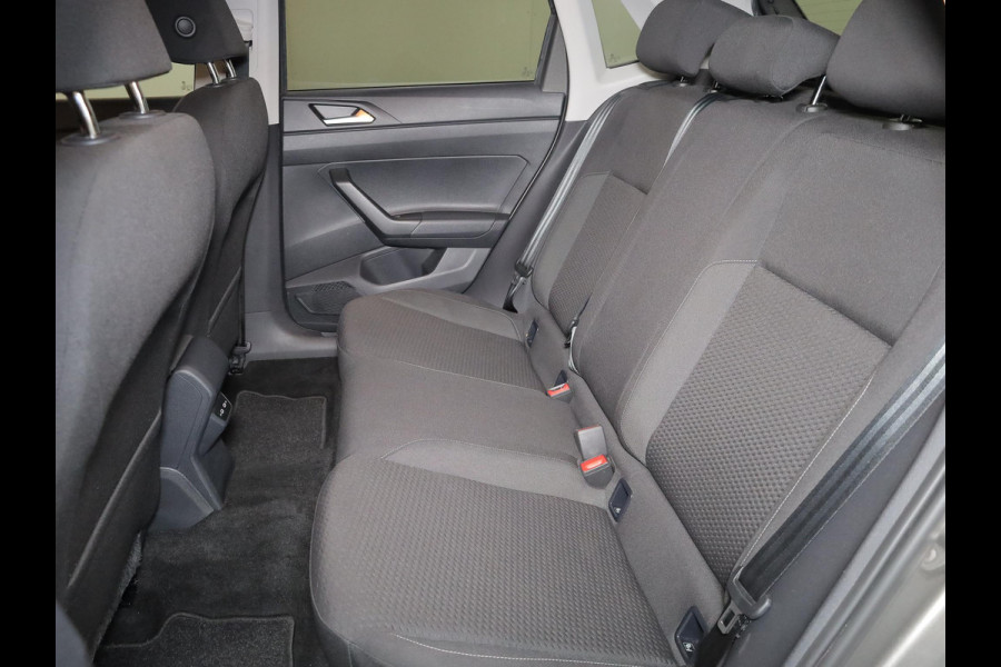 Volkswagen Polo 1.0 TSI R-Line Edition 95 pk | Navigatie | Parkeersensoren | Adaptieve cruise control | Apple Carplay/Android Auto |