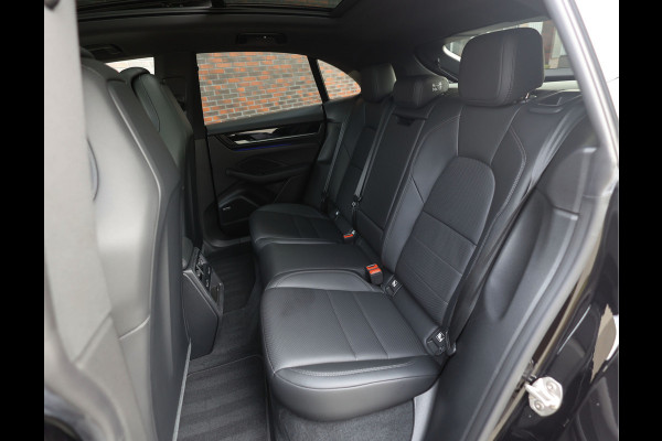 Porsche Macan 4 100 kWh | Pano - BOSE - Chrono