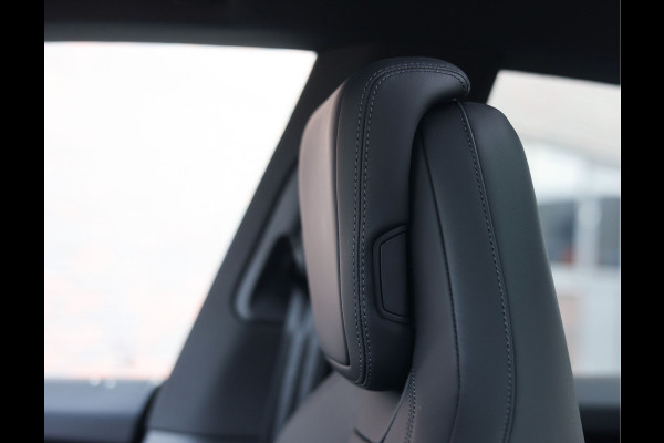 Porsche Macan 4 100 kWh | Pano - BOSE - Chrono