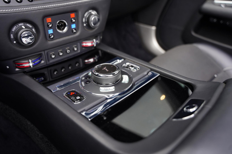 Rolls-Royce Dawn 6.6 V12 New Service Rolls Royce Cologne