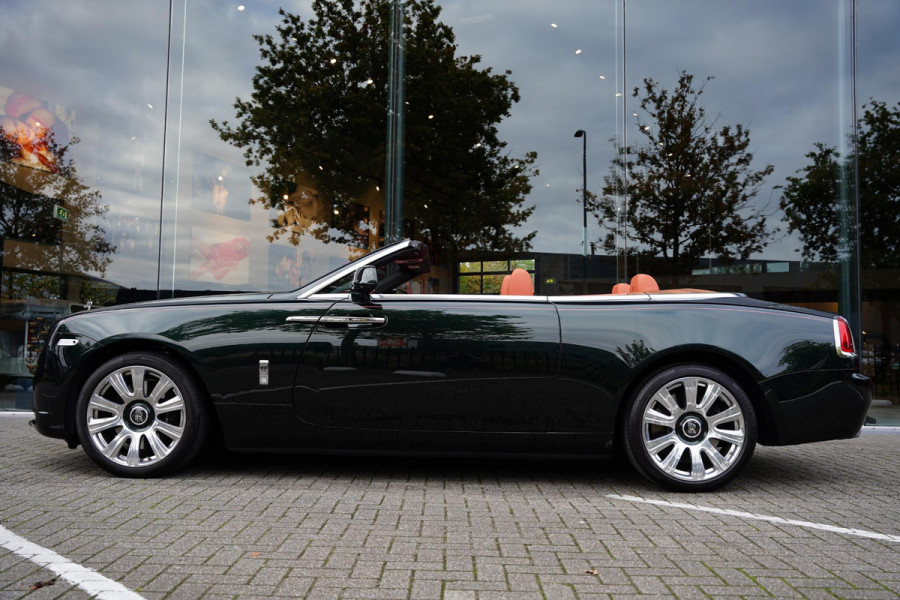 Rolls-Royce Dawn 6.6 V12 Dark Emerald 19 D.Km Bespoke Audio Teak Dek