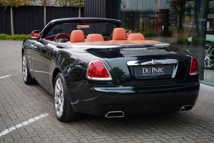 Rolls-Royce Dawn 6.6 V12 Dark Emerald 19 D.Km Bespoke Audio Teak Dek