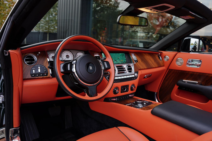 Rolls-Royce Dawn 6.6 V12 Dark Emerald 19 D.Km Bespoke Audio Teak Dek
