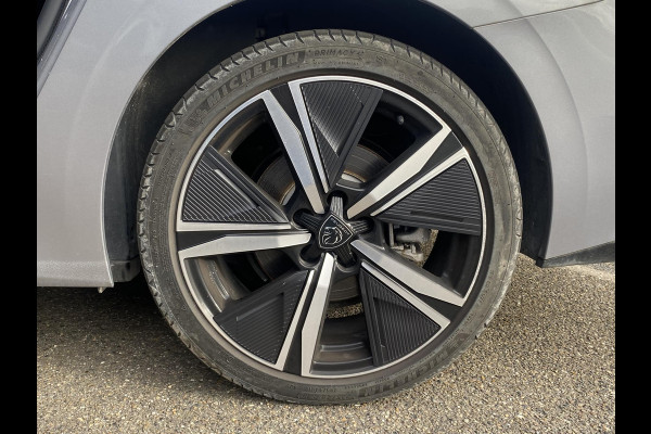 Peugeot 308 1.6 Plug-in Hybrid 225 GT FOCAL AUDIO | ELEK. ACHTERKLEP| ADAP. CRUISE| 360 CAMERA| DODE HOEK SENSOR|