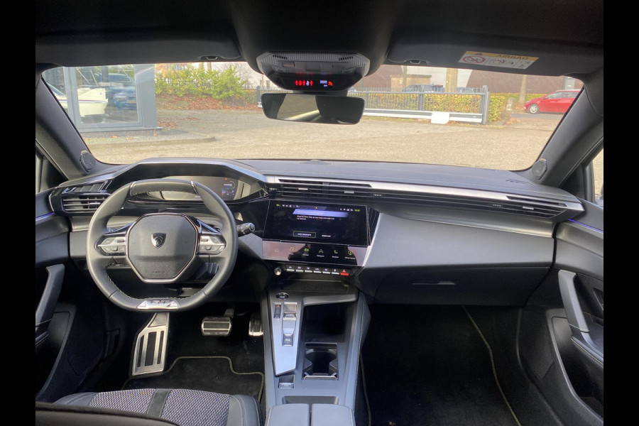 Peugeot 308 1.6 Plug-in Hybrid 225 GT FOCAL AUDIO | ELEK. ACHTERKLEP| ADAP. CRUISE| 360 CAMERA| DODE HOEK SENSOR|