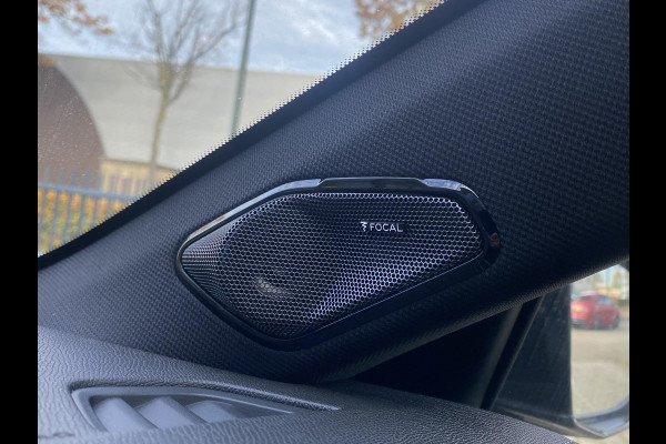 Peugeot 308 1.6 Plug-in Hybrid 225 GT FOCAL AUDIO | ELEK. ACHTERKLEP| ADAP. CRUISE| 360 CAMERA| DODE HOEK SENSOR|