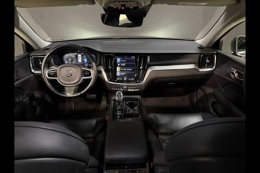 Volvo V60 2.0 T6 Twin Engine AWD Inscription | ACC | Panoramadak | Stoelverwarming | Apple Carplay | Camera