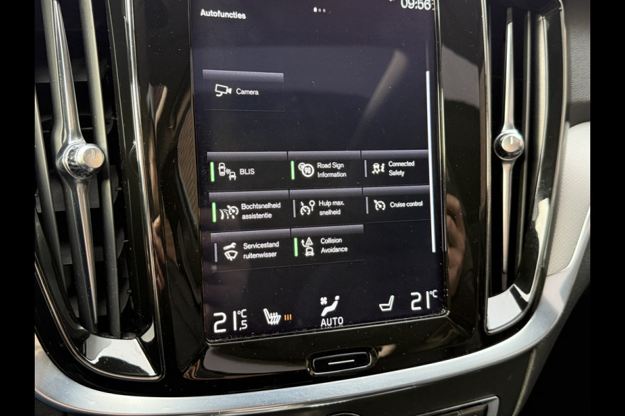 Volvo V60 2.0 T6 Twin Engine AWD Inscription | ACC | Panoramadak | Stoelverwarming | Apple Carplay | Camera