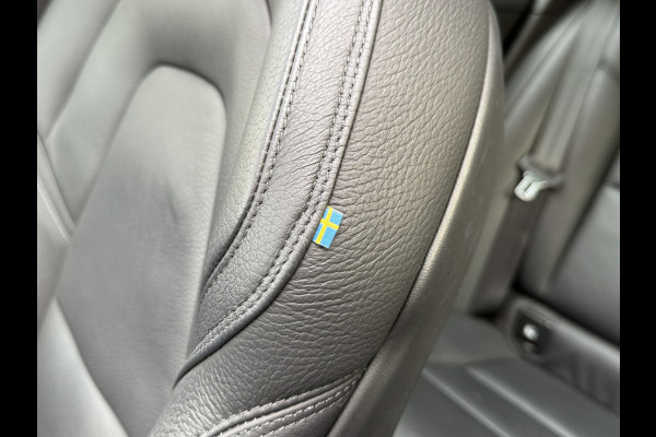 Volvo V60 2.0 T6 Twin Engine AWD Inscription | ACC | Panoramadak | Stoelverwarming | Apple Carplay | Camera