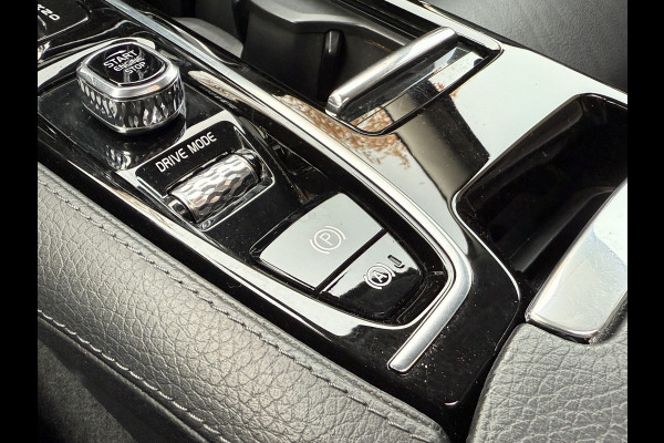 Volvo V60 2.0 T6 Twin Engine AWD Inscription | ACC | Panoramadak | Stoelverwarming | Apple Carplay | Camera