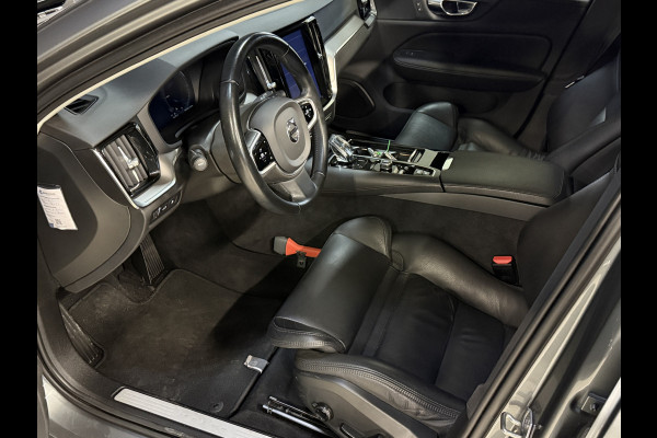 Volvo V60 2.0 T6 Twin Engine AWD Inscription | ACC | Panoramadak | Stoelverwarming | Apple Carplay | Camera