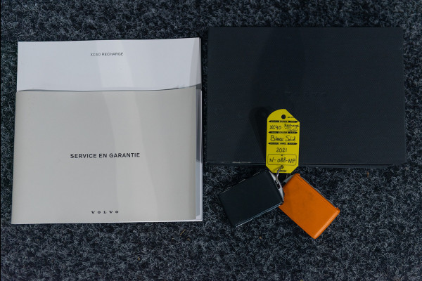 Volvo XC40 Recharge Twin Aut. Plus Leder ACC 408pk