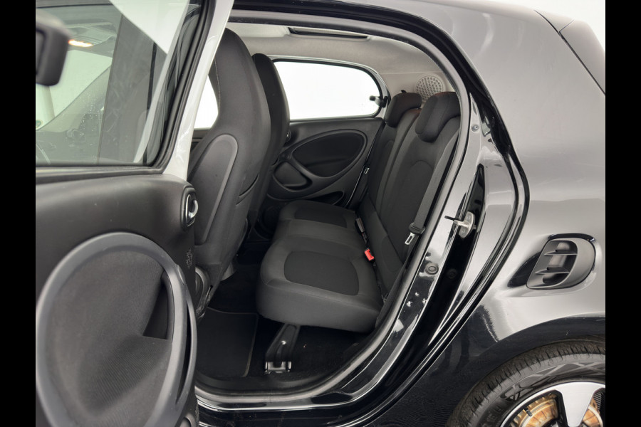 Smart Forfour EQ Comfort 18 kWh {SOH-91%} Aut. *PANO | AIRCO | COMFORT-SEATS | CRUISE | PDC | 15''ALU*