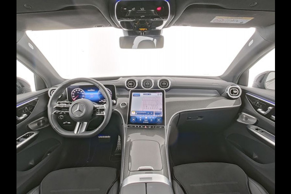 Mercedes-Benz GLC Coupé 300 e 4MATIC AMG Plug-In Hybride AMG Line Premium Plus | Night Pakket | Trekhaak | Alarm Klasse 3 | Distronic | Panorama Schuif-Kanteldak. Inclusief 24 maanden MB Certified garantie voor Europa.