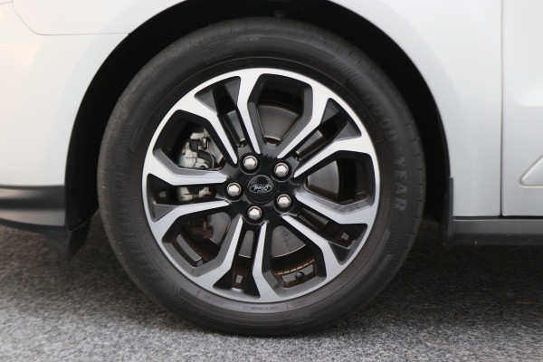 Ford Transit Connect 1.5 EcoBlue L2 Automaat Limited 2x Schuifdeur, Leer/Stof, Cruise, Camera, Apple Carplay, DAB, 17''