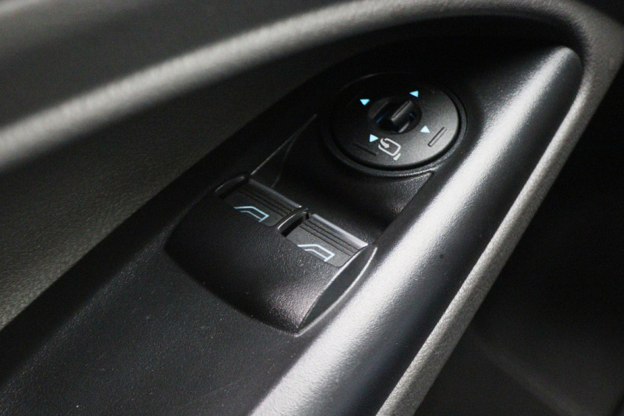 Ford Transit Connect 1.5 EcoBlue L2 Automaat Limited 2x Schuifdeur, Leer/Stof, Cruise, Camera, Apple Carplay, DAB, 17''