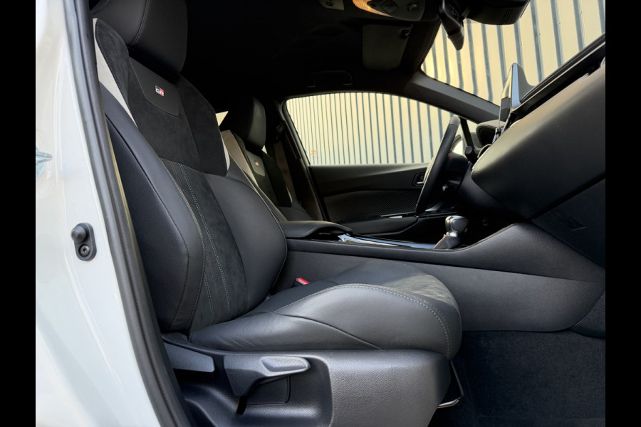 Toyota C-HR 2.0 Hybrid GR-Sport | BSM | LED | 19 inch | 10 jr GARANTIE | Rijklaar!!
