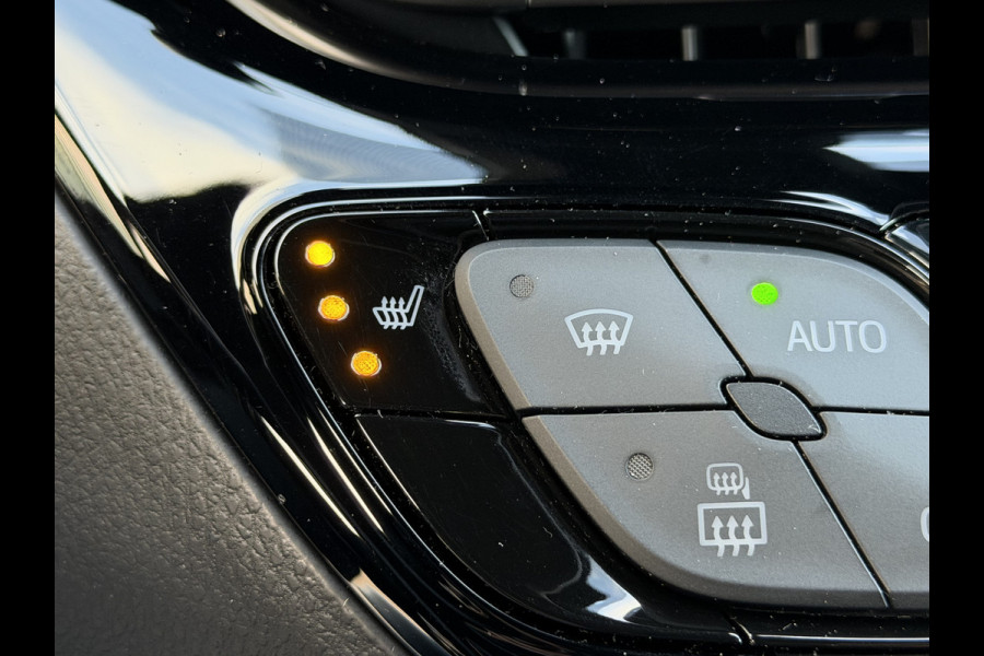 Toyota C-HR 2.0 Hybrid GR-Sport | BSM | LED | 19 inch | 10 jr GARANTIE | Rijklaar!!