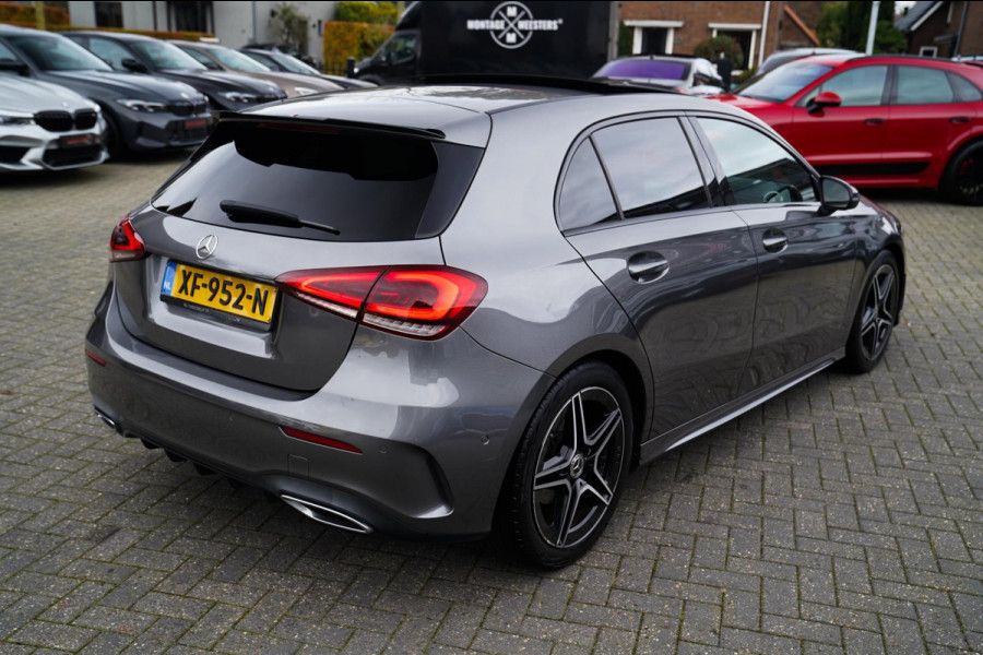 Mercedes-Benz A-Klasse 180 d Business Solution AMG | Panorama | Sfeerverlichting | Camera | Leder/Alcantara | AMG PAKKET | LED |