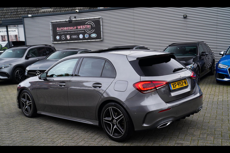Mercedes-Benz A-Klasse 180 d Business Solution AMG | Panorama | Sfeerverlichting | Camera | Leder/Alcantara | AMG PAKKET | LED |