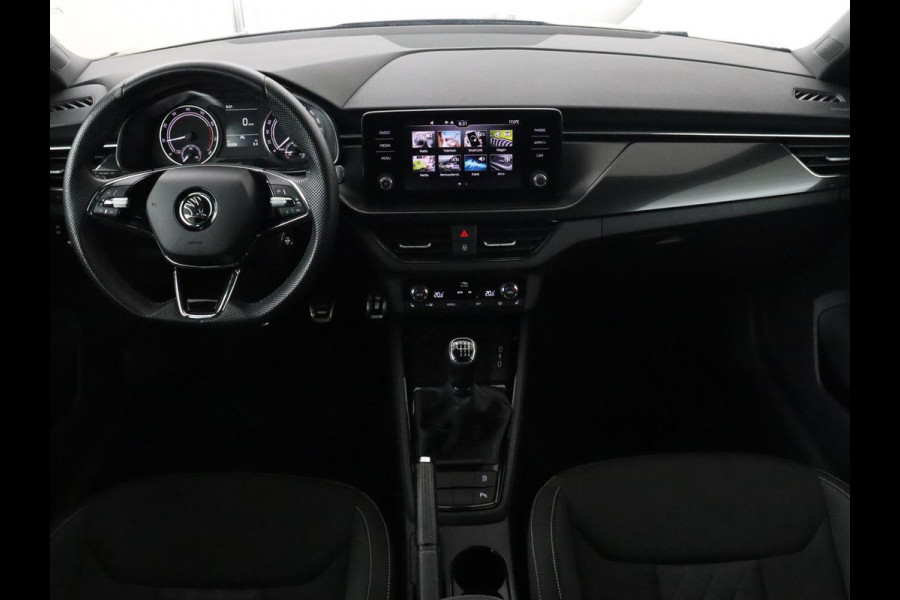 Škoda SCALA 1.0 TSI Sport | Stoelverwarming | Camera | Carplay | Climate control | Full LED | Cruise control | Sportstoelen | Parkeerhulp