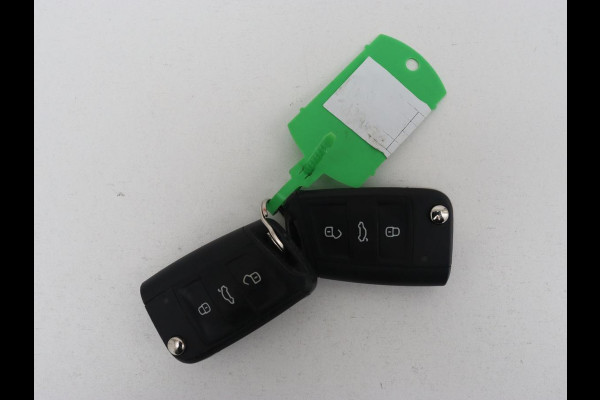 Škoda SCALA 1.0 TSI Sport | Stoelverwarming | Camera | Carplay | Climate control | Full LED | Cruise control | Sportstoelen | Parkeerhulp