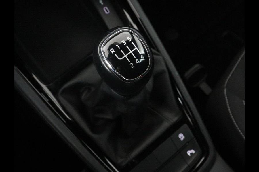 Škoda SCALA 1.0 TSI Sport | Stoelverwarming | Camera | Carplay | Climate control | Full LED | Cruise control | Sportstoelen | Parkeerhulp