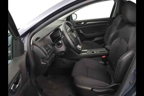 Renault Mégane 1.6 E-Tech Plug-In Hybrid 160 Business Zen | Carplay | Navigatie | Digital Cockpit | Parkeerhulp | Full LED | Climate control | DAB | Cruise control | Bluetooth | PHEV