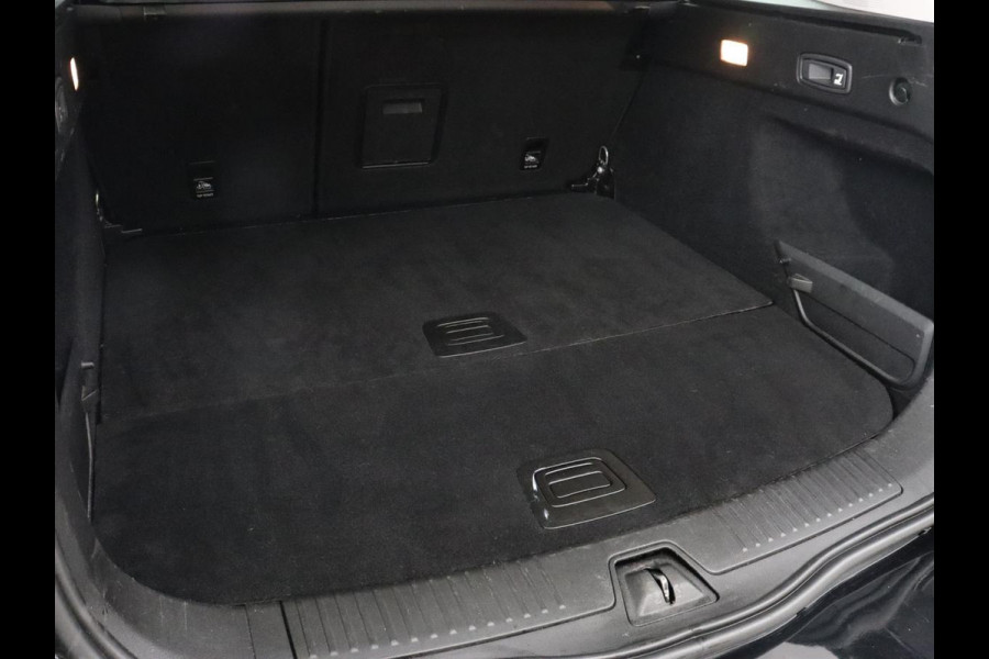 Renault Talisman 1.6 TCe Zen | Trekhaak | Massage | Carplay | Keyless | Parkeerhulp | Navigatie | Cruise control | Climate control | Bluetooth