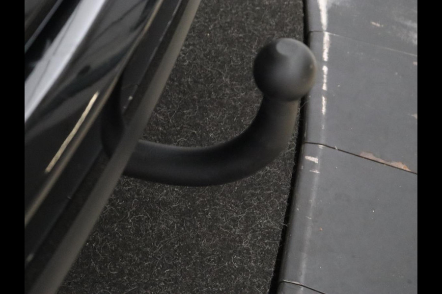 Renault Talisman 1.6 TCe Zen | Trekhaak | Massage | Carplay | Keyless | Parkeerhulp | Navigatie | Cruise control | Climate control | Bluetooth