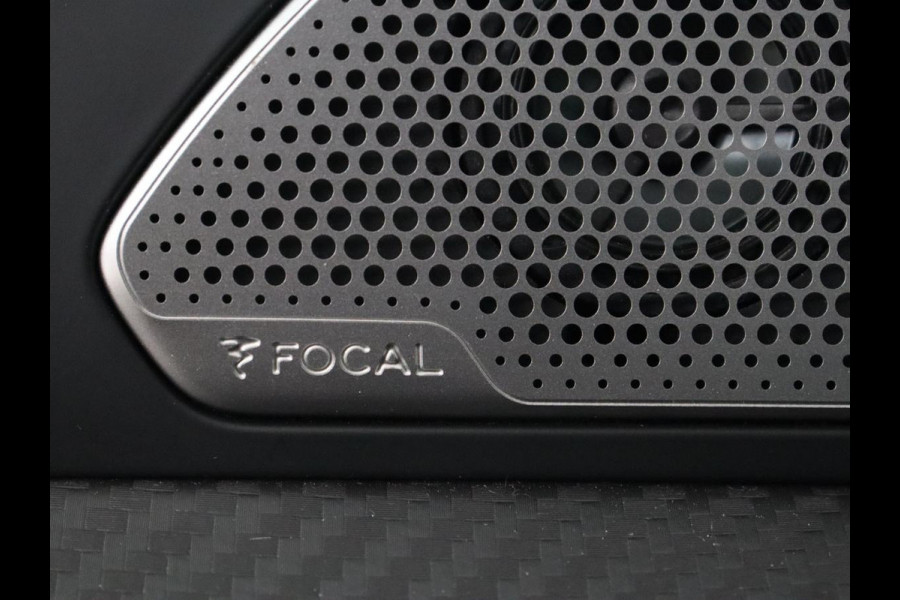 Peugeot 508 1.6 HYbrid GT Line | Trekhaak | Adaptive cruise | FOCAL Sound | Camera | Carplay | Half leder | Keyless | Full LED | Navigatie | Parkeerhulp | Climate control | PHEV | Plug In